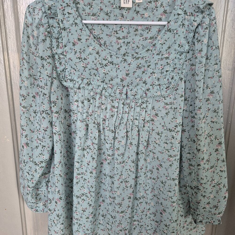 Gap floral blouse